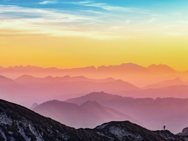 simon-berger-twukN12EN7c-unsplash